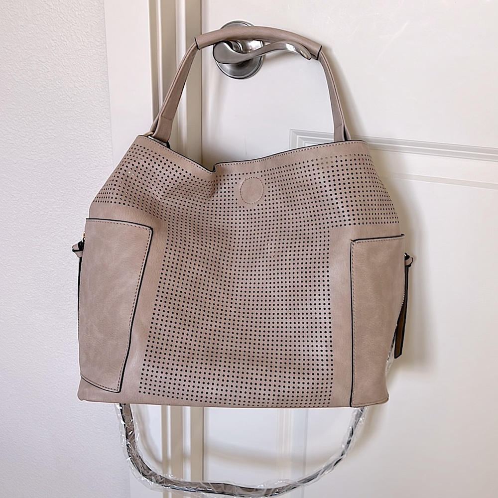 NWOT - Large synthetic leather neutral tan hobo purse